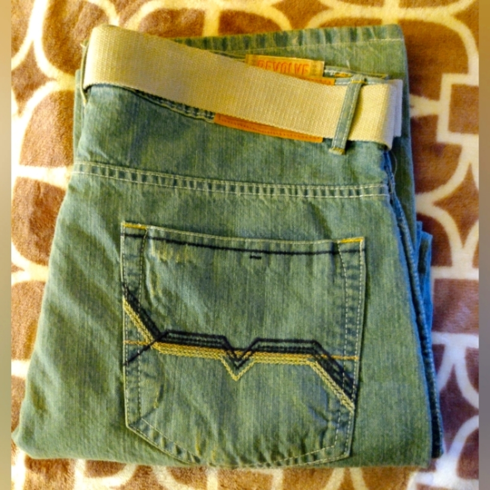 REVOLVE Boot Cut Mens Jeans. NWT